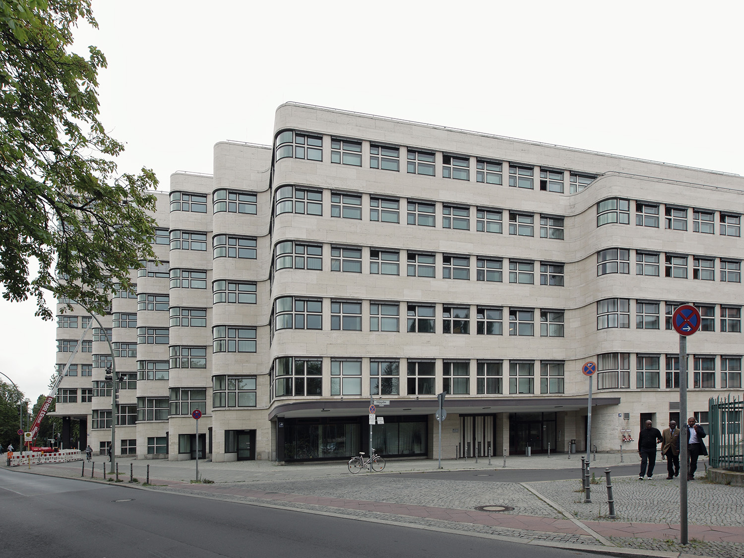 Shell-Haus
Emil Fahrenkamp, 1930–31
Berlin